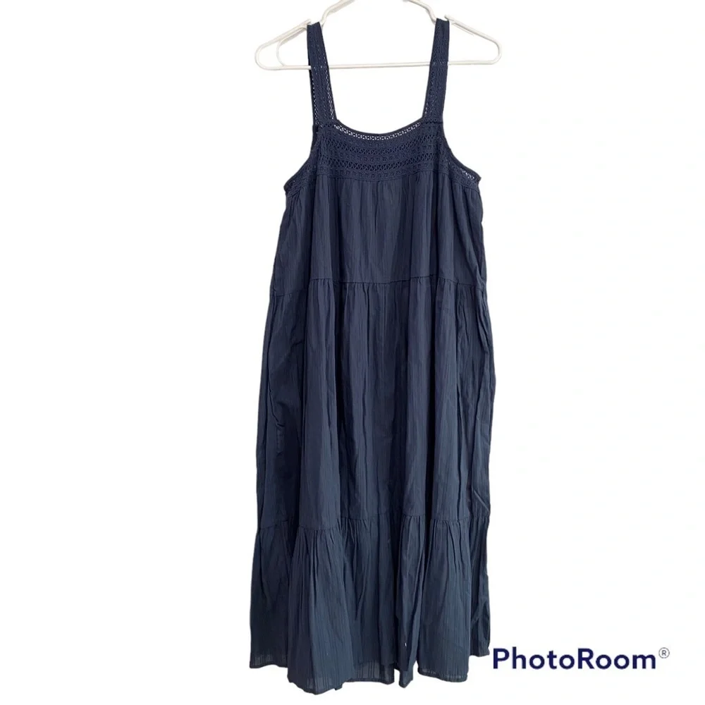 Women's Sleeveless Crochet Trim Dress - Universal Thread Navy Blue Size M - Picture 5 of 8